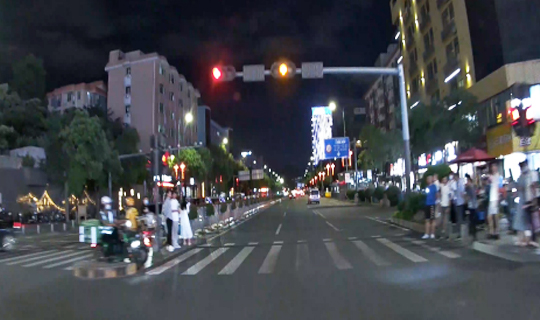D168--4K高清大廣角記錄儀夜間測(cè)試